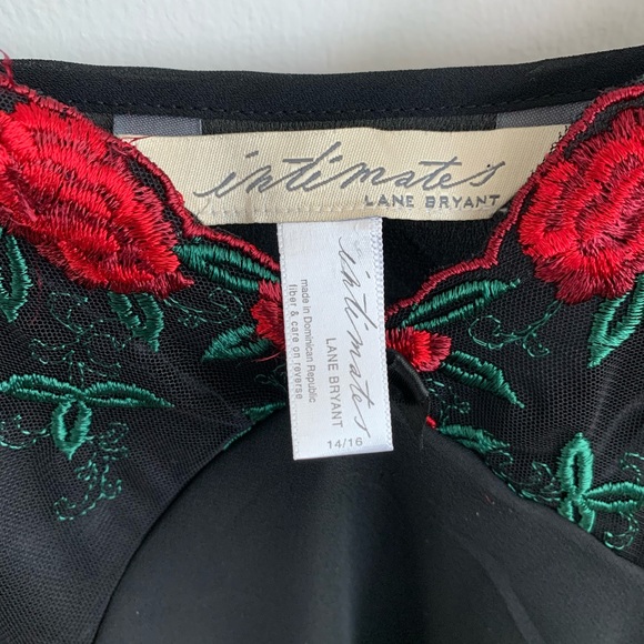 Lane Bryant - Camisole - Black with Red Roses - Picture 2 of 4
